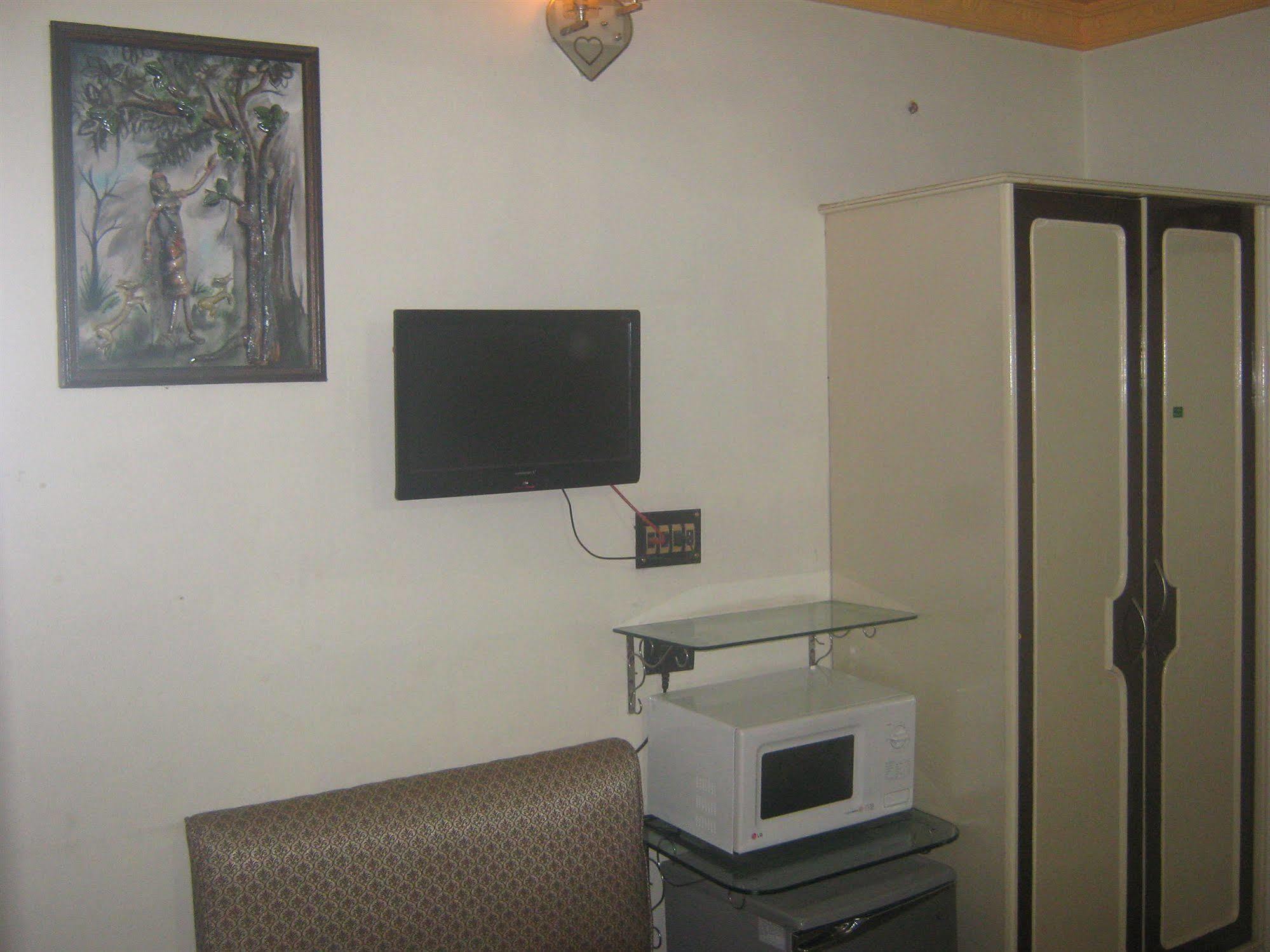 Hotel Shila International Kalkutta Exterior foto